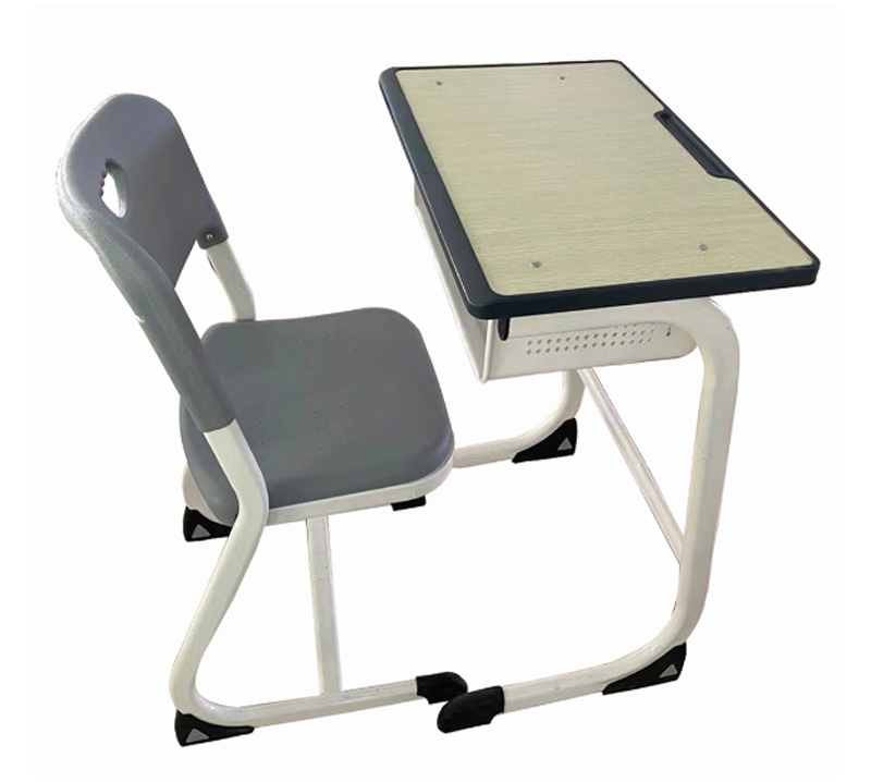 弯管课桌椅